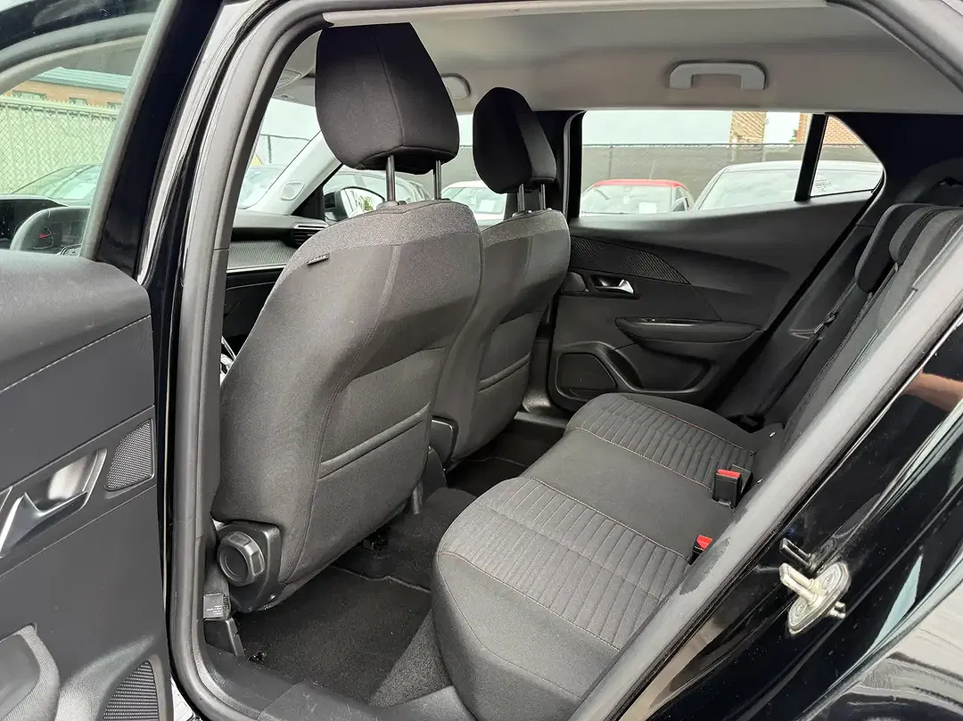 Peugeot 2008 - Thumbnail 14