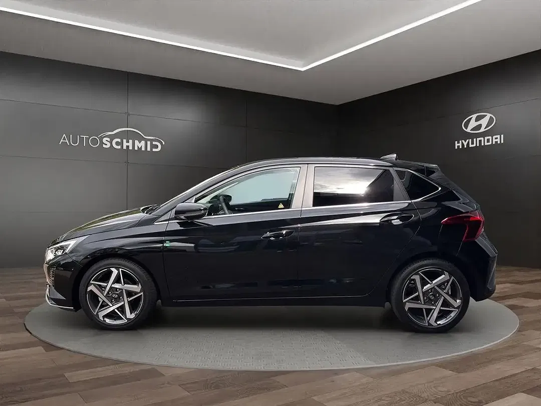 Hyundai i20 - Thumbnail 2