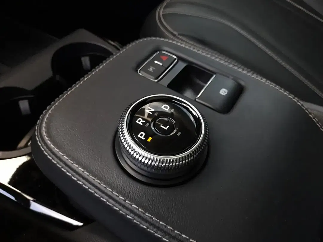 Ford Mustang - Thumbnail 8