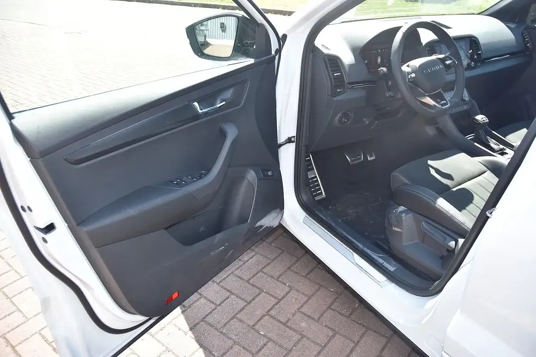 Skoda Karoq - Thumbnail 14