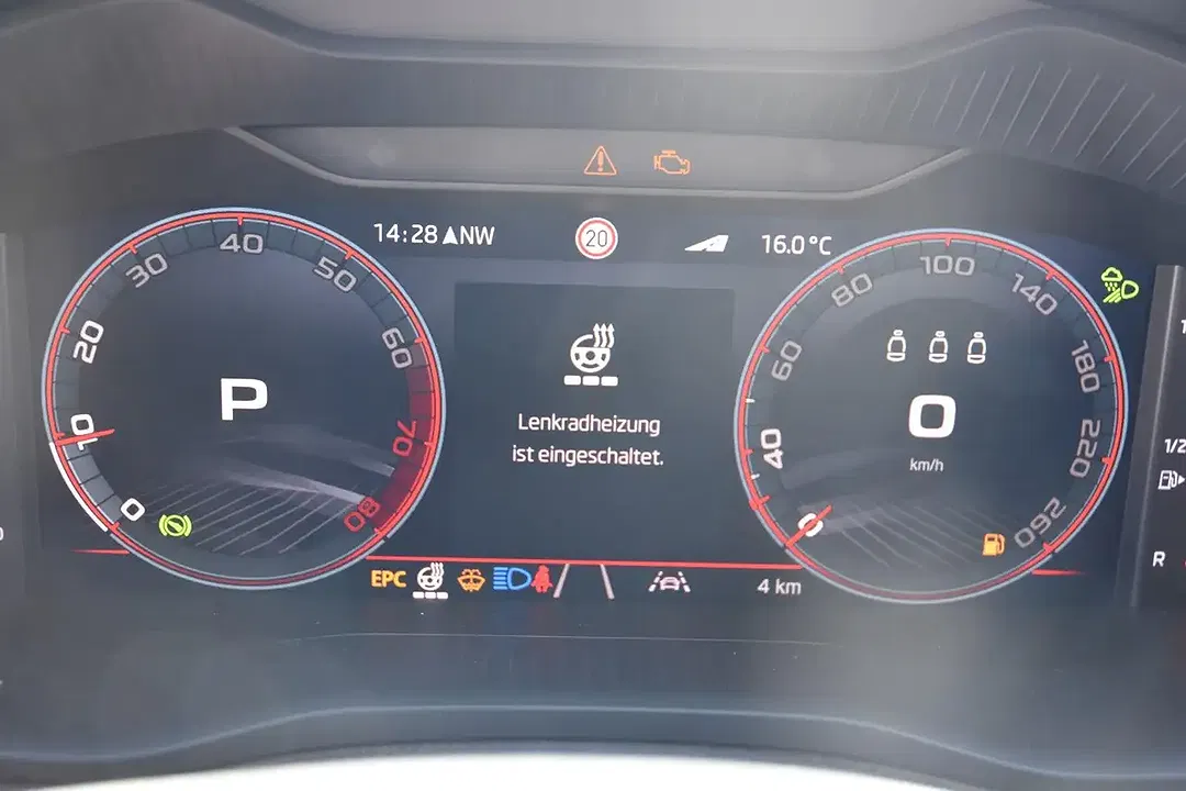 Skoda Karoq - Thumbnail 17