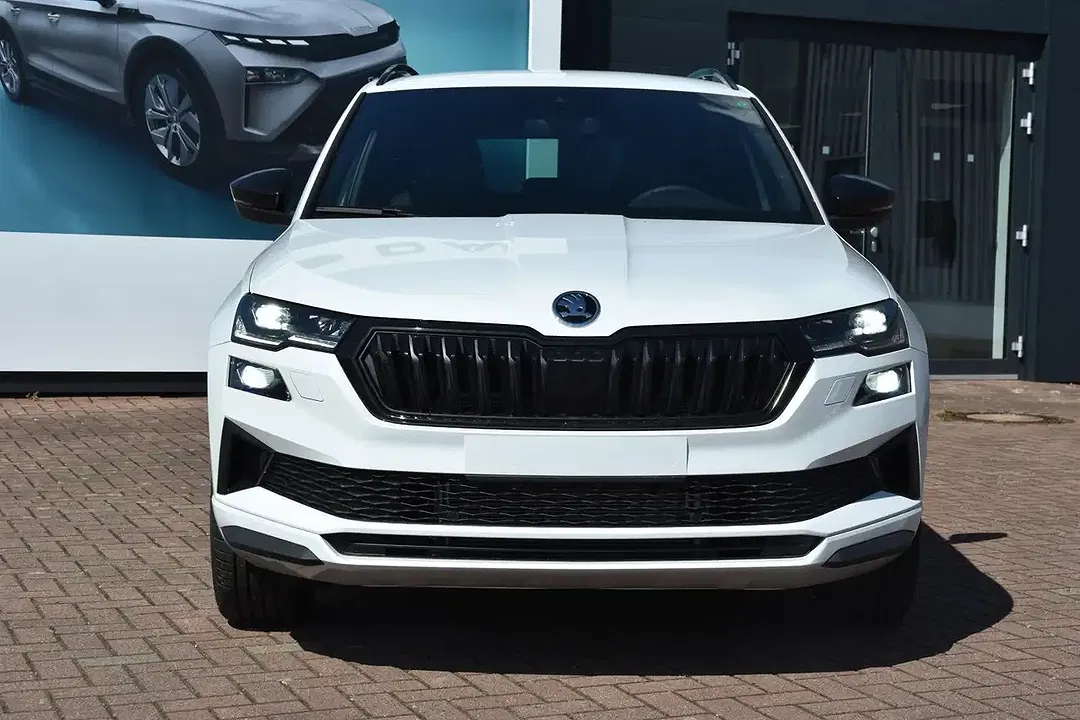 Skoda Karoq - Thumbnail 2