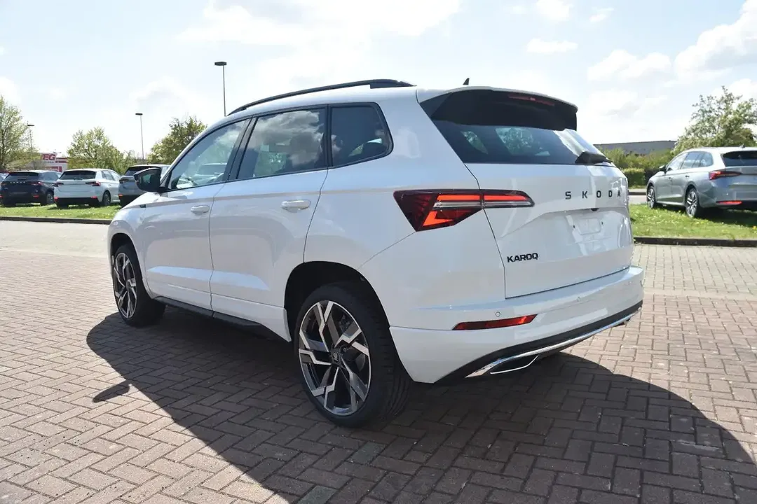 Skoda Karoq - Thumbnail 5