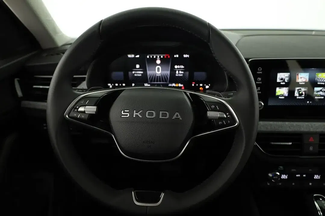 Skoda Kamiq - Thumbnail 5