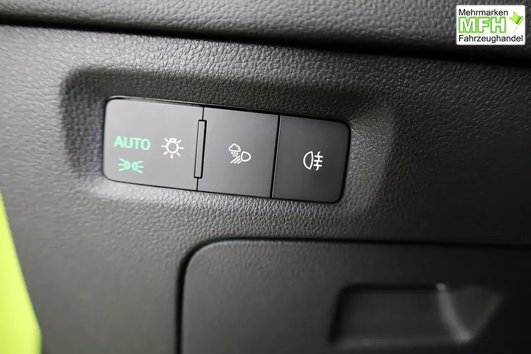 Skoda Octavia - Thumbnail 8