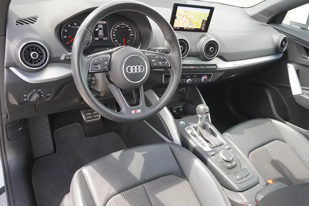 Audi Q2 - Thumbnail 9