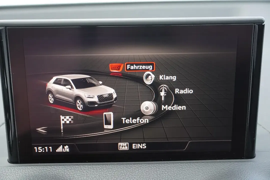 Audi Q2 - Thumbnail 13