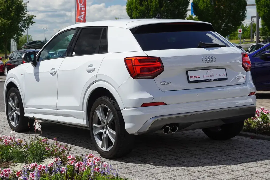 Audi Q2 - Thumbnail 5