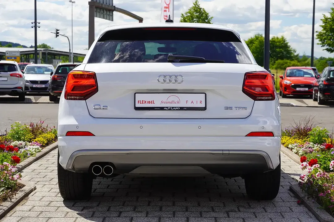 Audi Q2 - Thumbnail 6