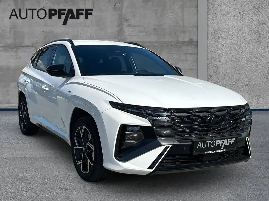Hyundai TUCSON - Thumbnail 3