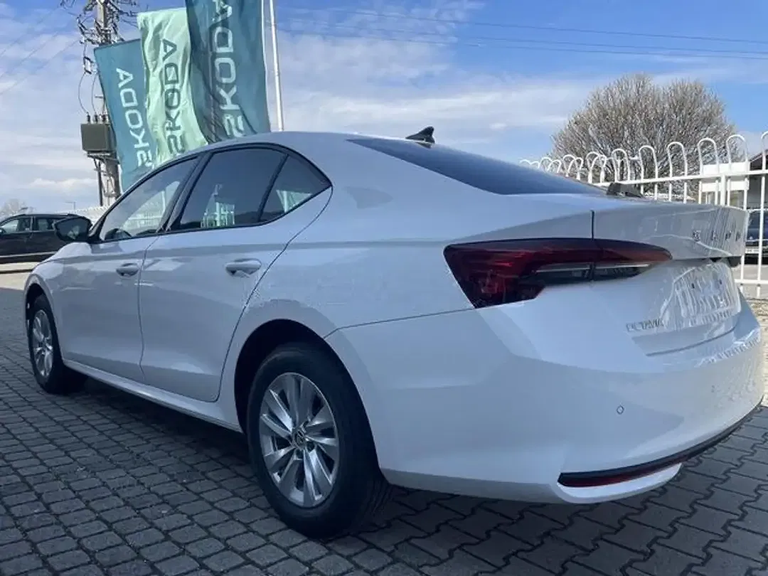 Skoda Octavia - Thumbnail 9