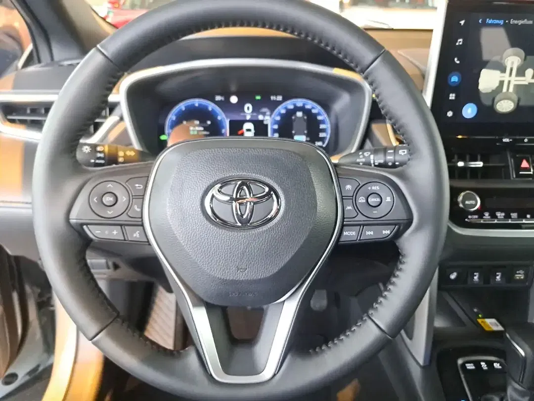 Toyota Corolla - Thumbnail 14