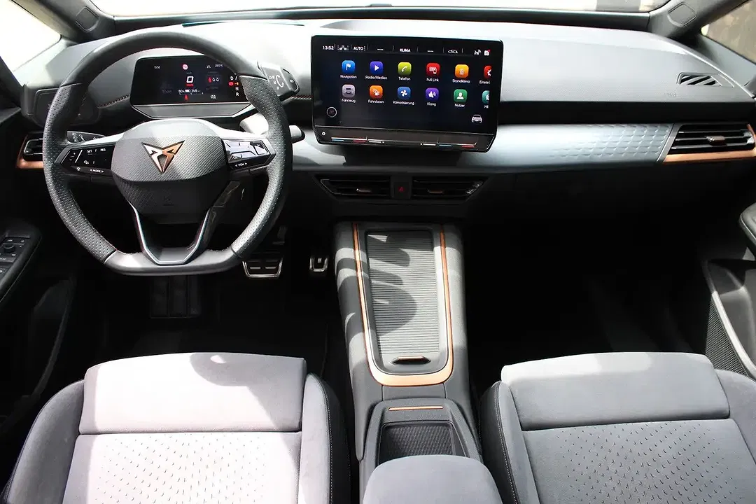 CUPRA Born - Thumbnail 12