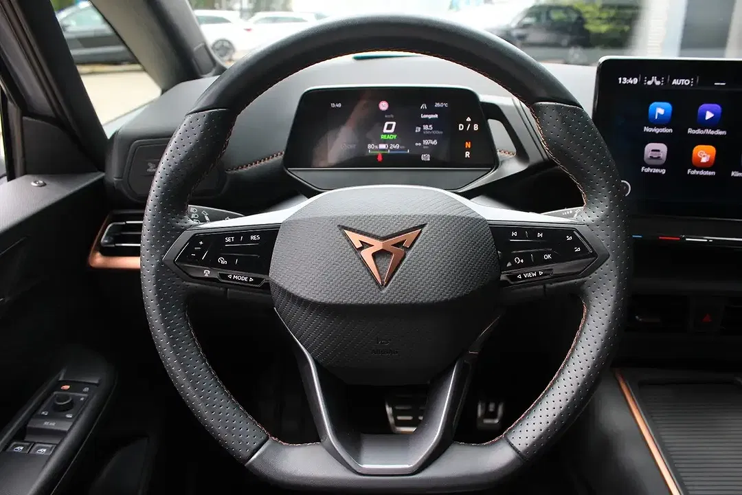 CUPRA Born - Thumbnail 7