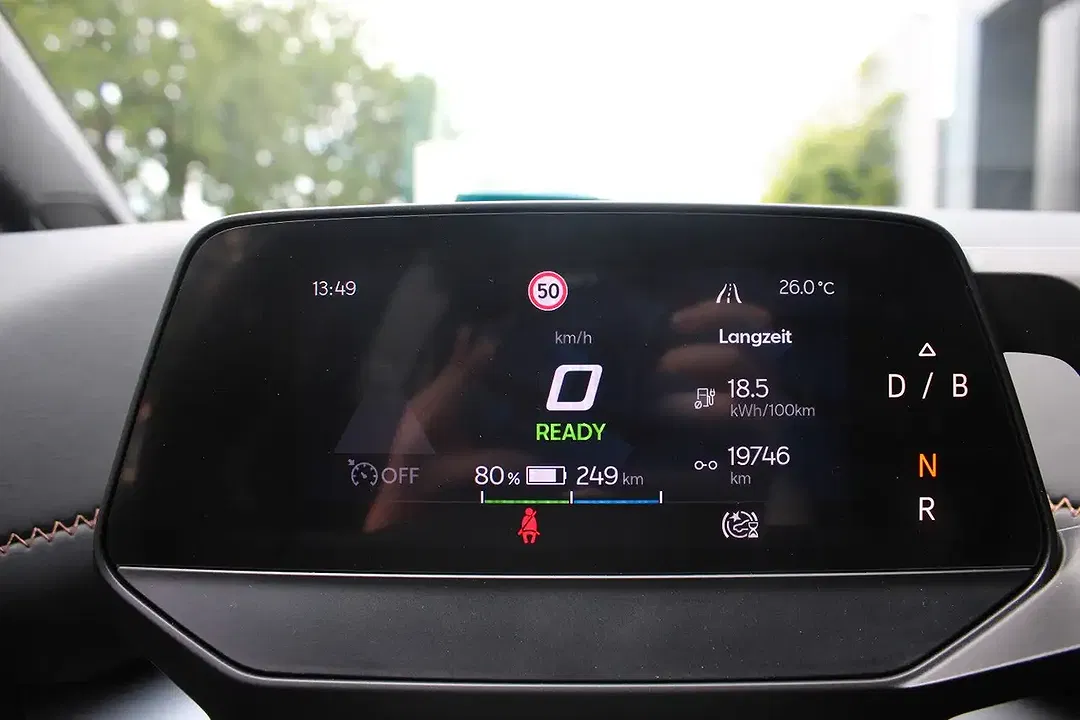 CUPRA Born - Thumbnail 8