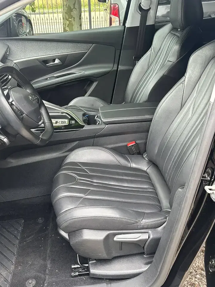 Peugeot 5008 - Thumbnail 13