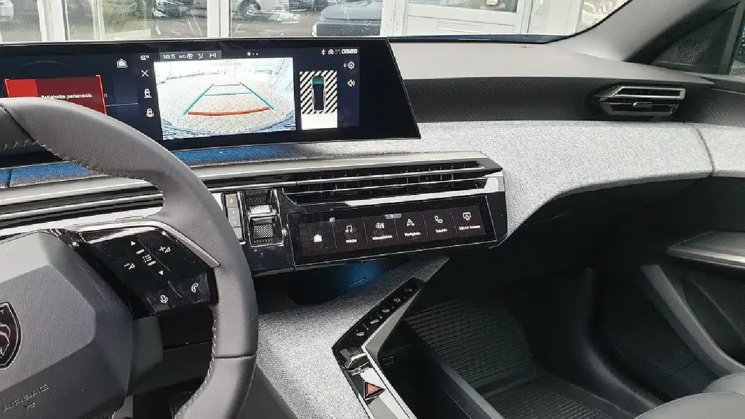 Peugeot 5008 - Thumbnail 11