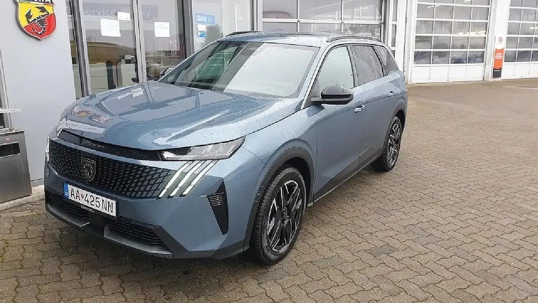 Peugeot 5008 - Thumbnail 2