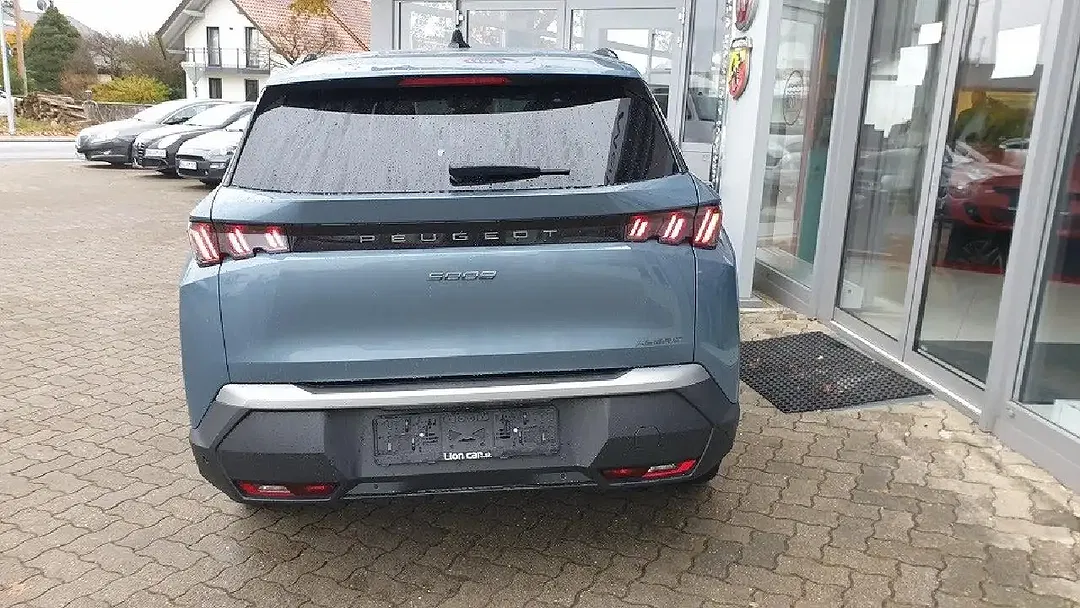 Peugeot 5008 - Thumbnail 6