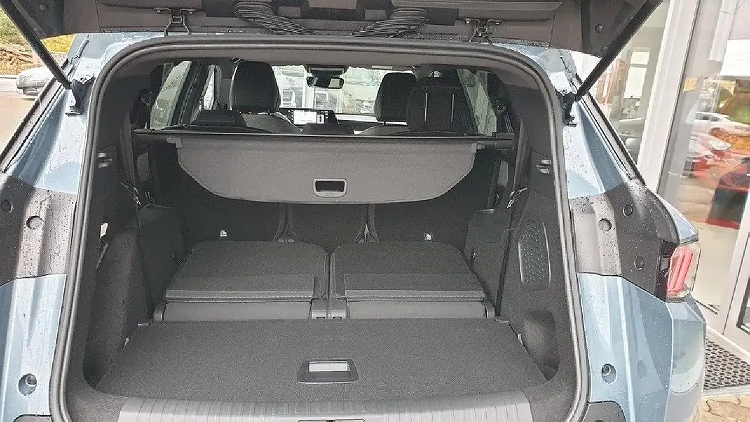Peugeot 5008 - Thumbnail 8