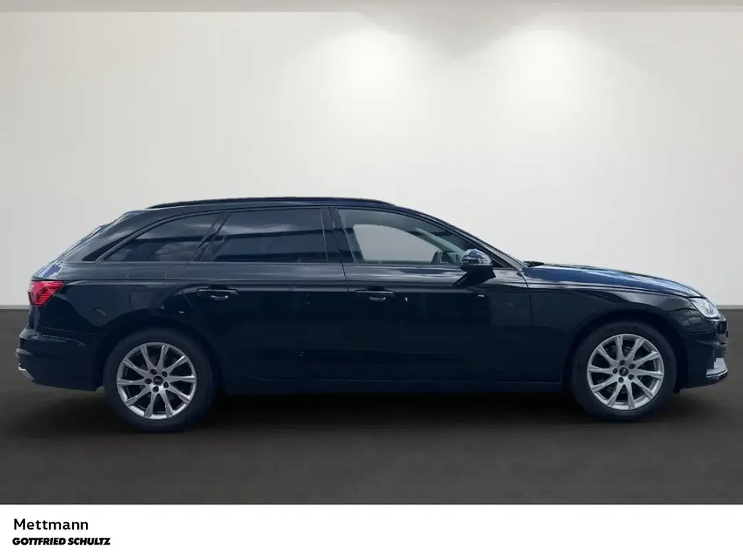 Audi A4 - Thumbnail 2