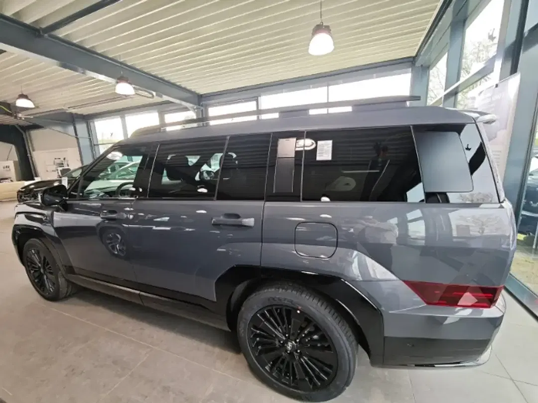 Hyundai SANTA FE - Thumbnail 5