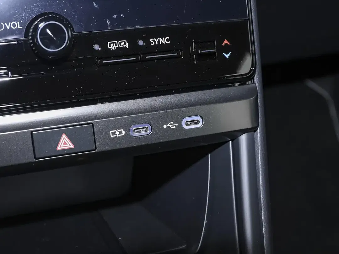 Lexus LBX - Thumbnail 11
