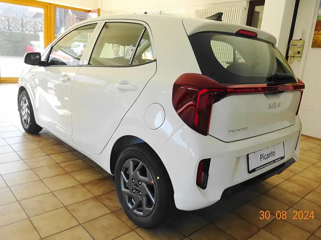Kia Picanto - Thumbnail 3