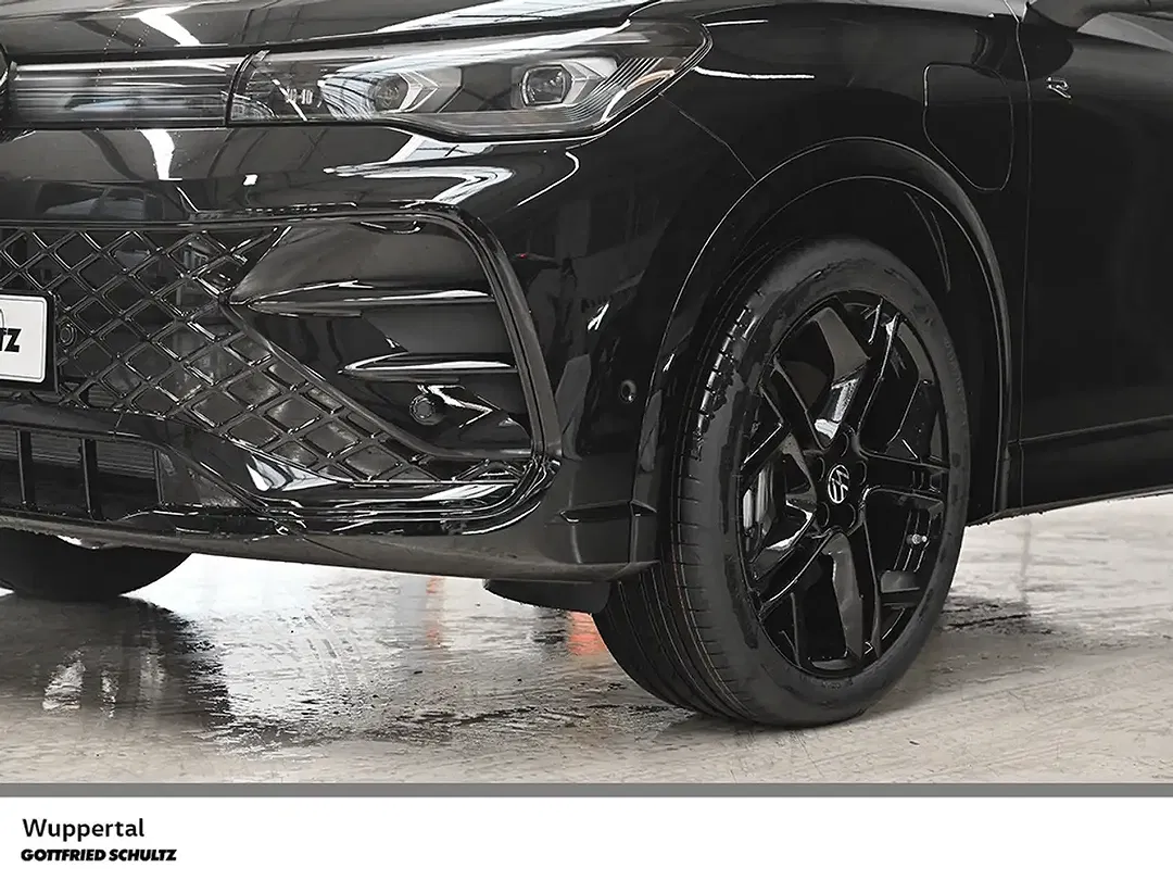 Volkswagen Tiguan - Thumbnail 5