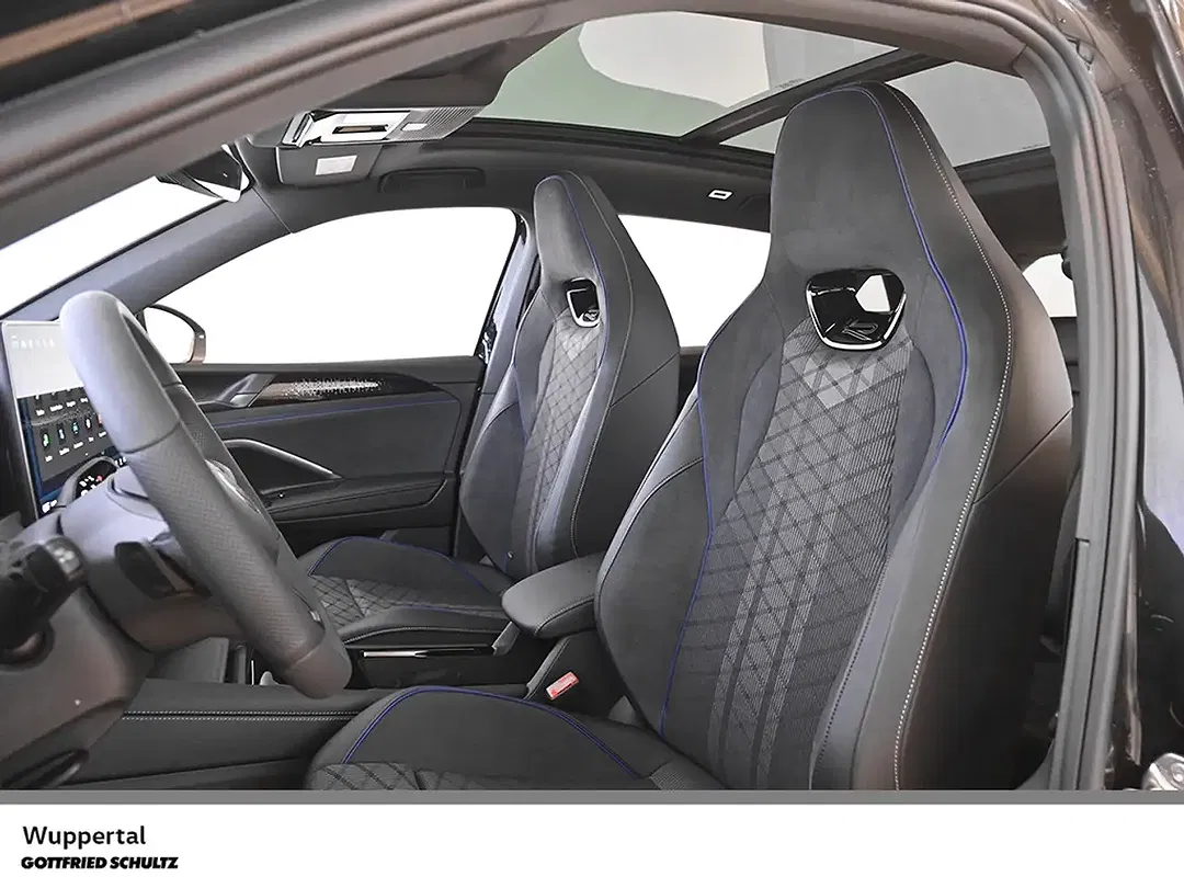 Volkswagen Tiguan - Thumbnail 9