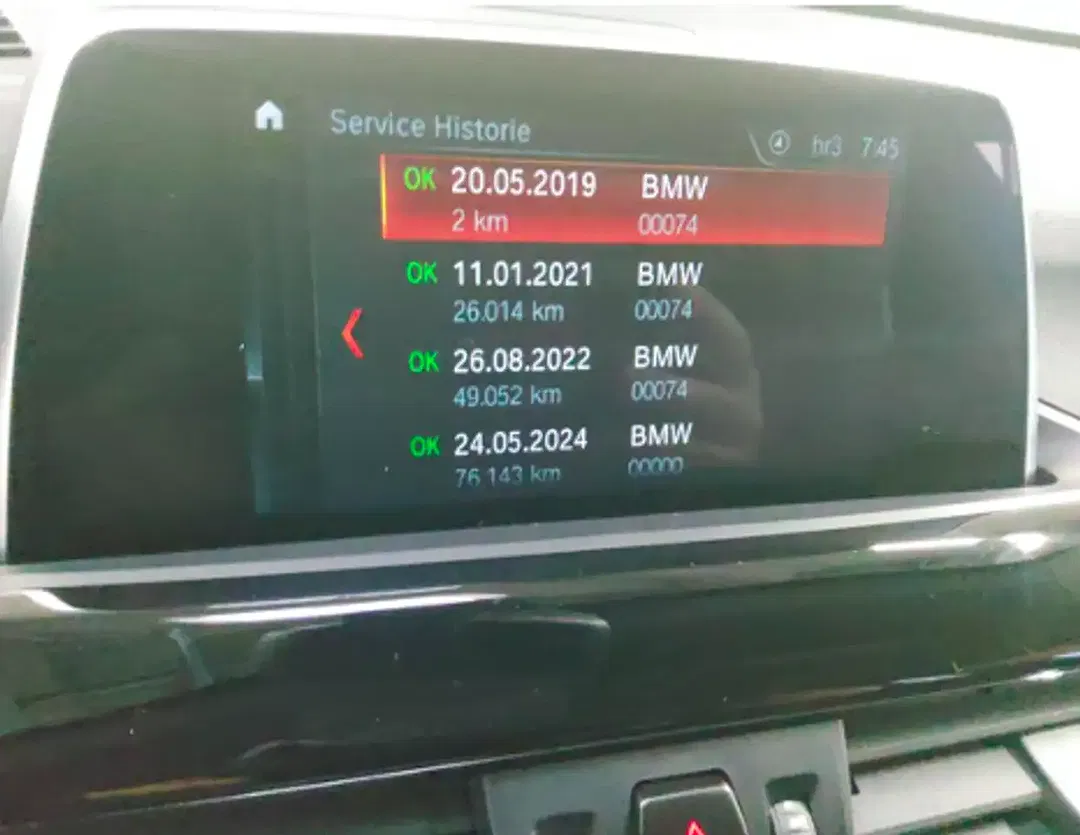 BMW X1 - Thumbnail 8