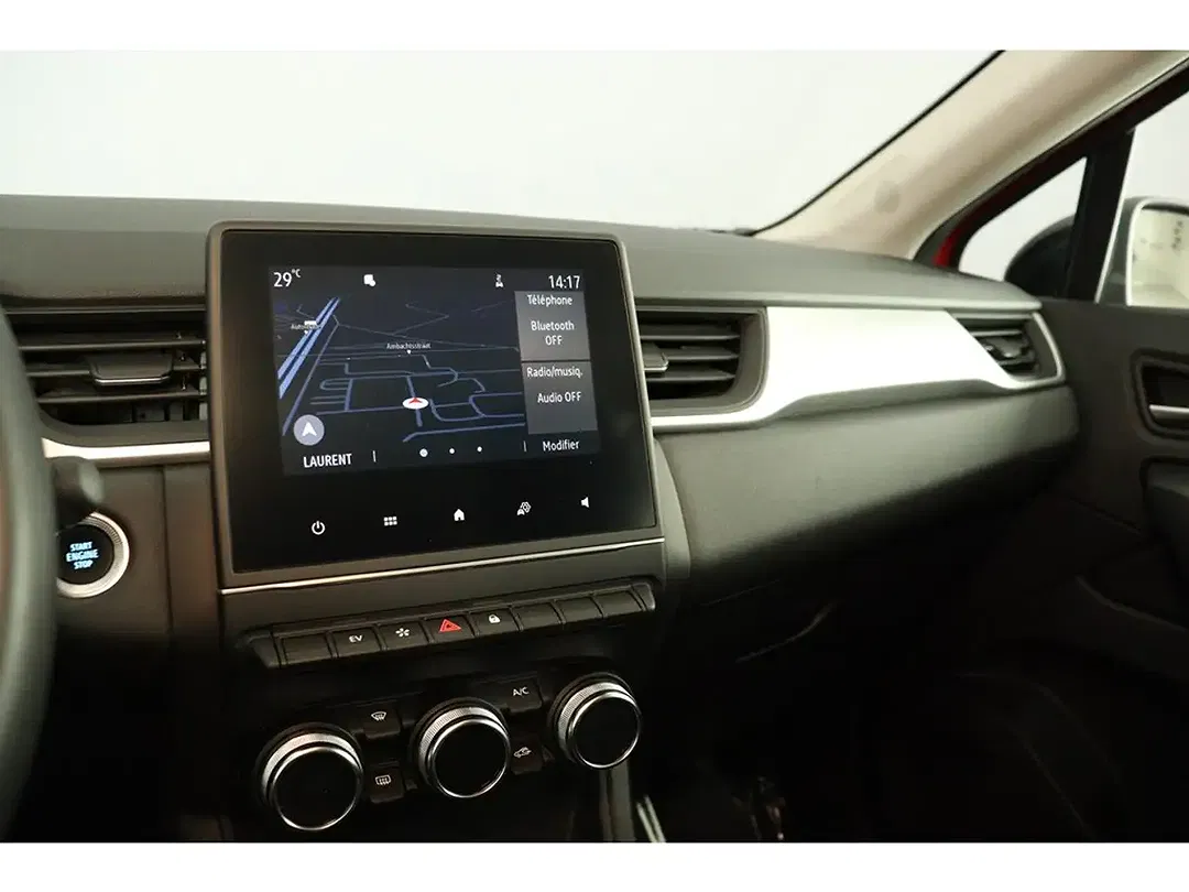 Renault Captur - Thumbnail 14