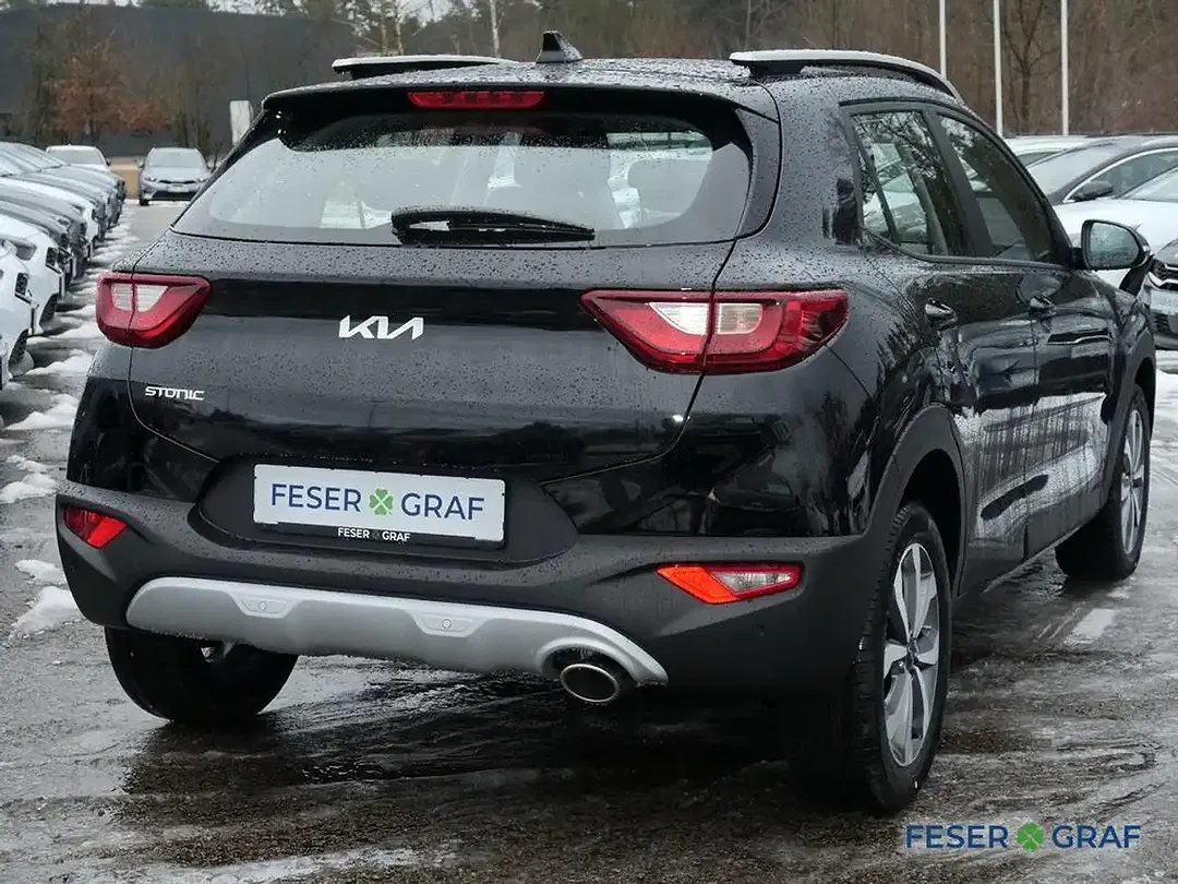 Kia Stonic - Thumbnail 2