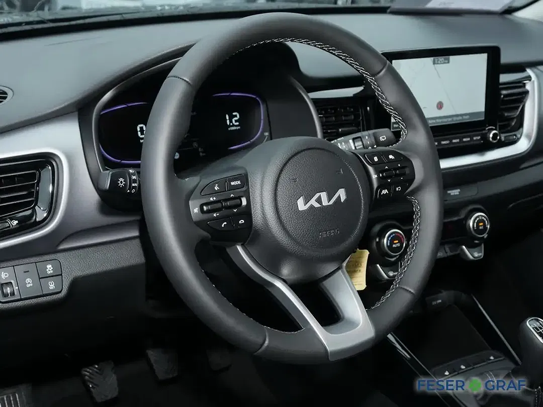 Kia Stonic - Thumbnail 6