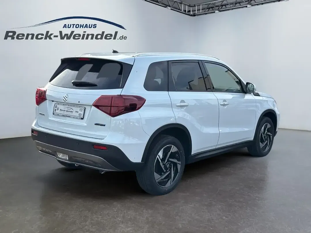 Suzuki Vitara - Thumbnail 5