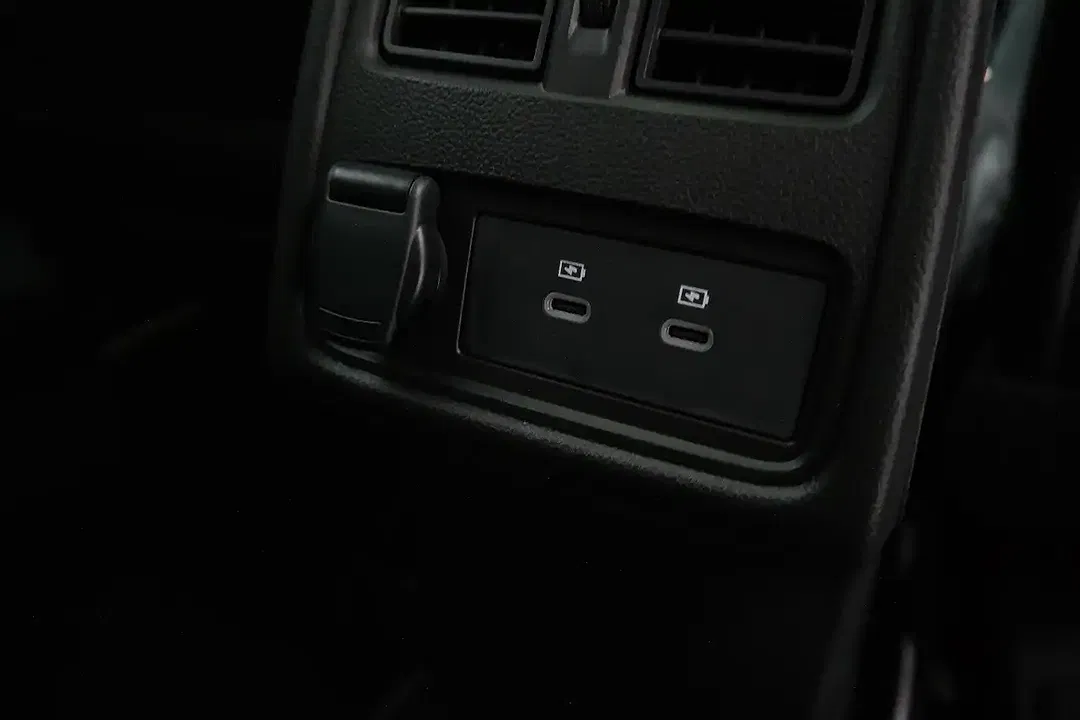 Mitsubishi ASX - Thumbnail 13