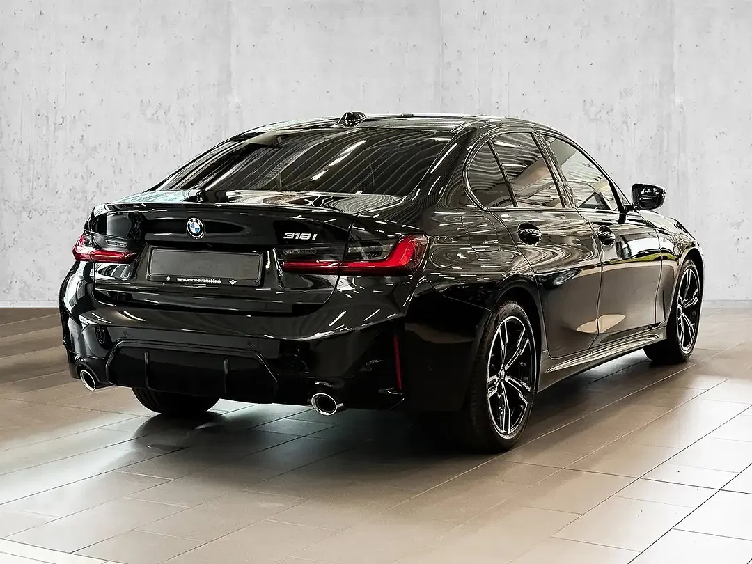 BMW 318 - Thumbnail 2