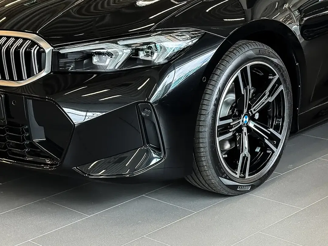 BMW 318 - Thumbnail 3