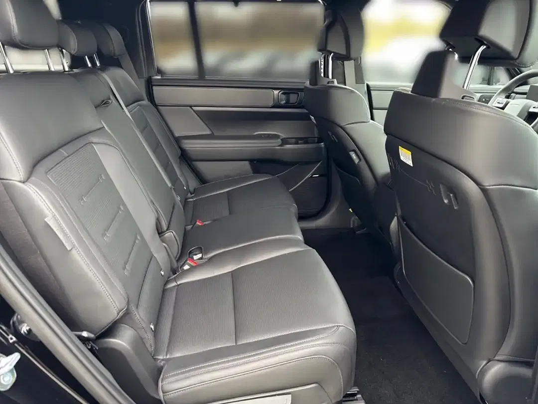 Hyundai SANTA FE - Thumbnail 13
