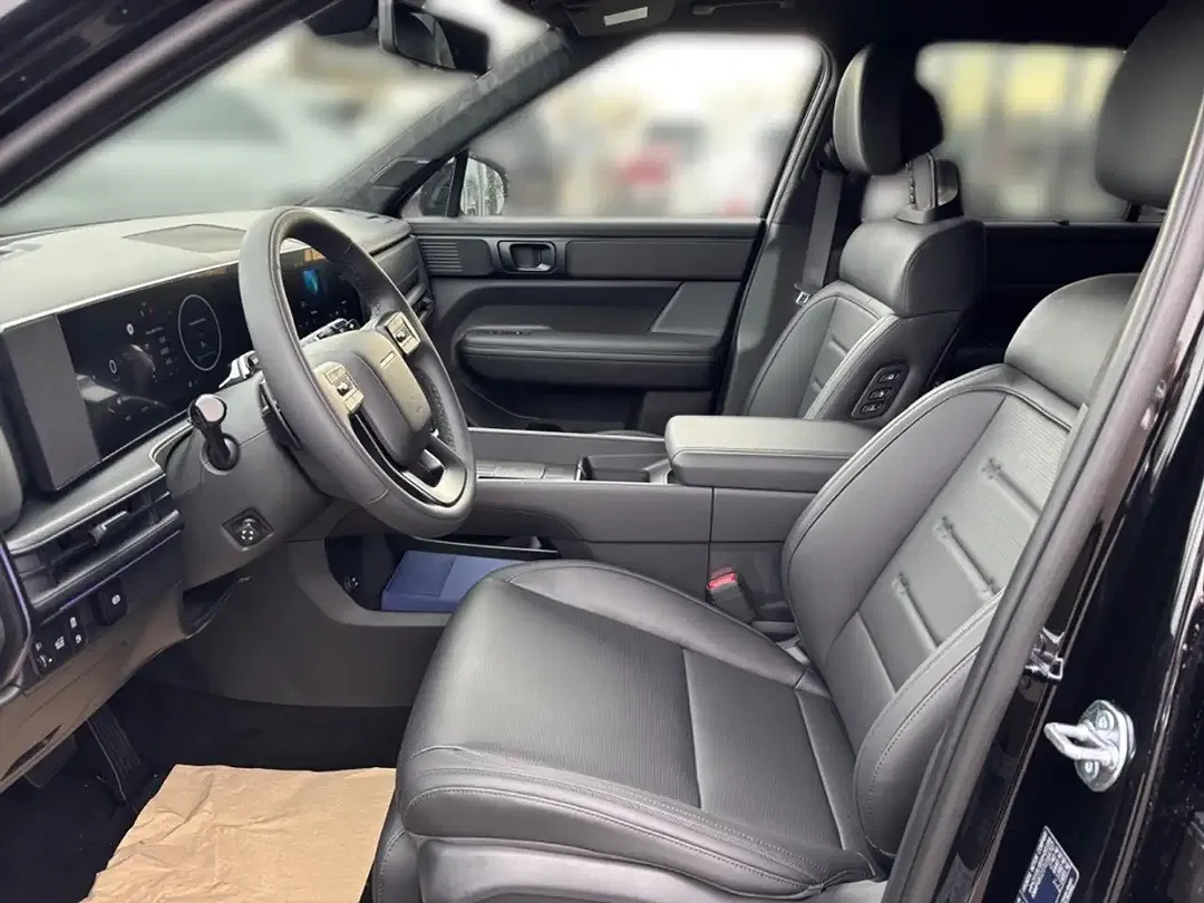 Hyundai SANTA FE - Thumbnail 7