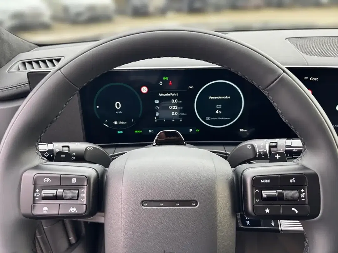 Hyundai SANTA FE - Thumbnail 8