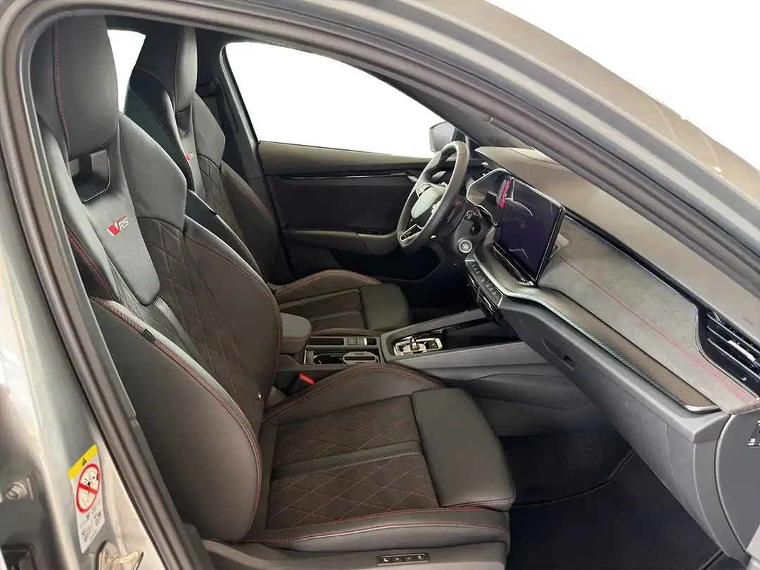 Skoda Octavia - Thumbnail 8