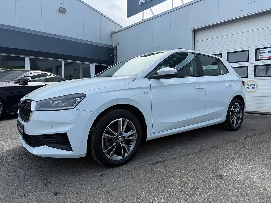 Skoda Fabia - Thumbnail 5