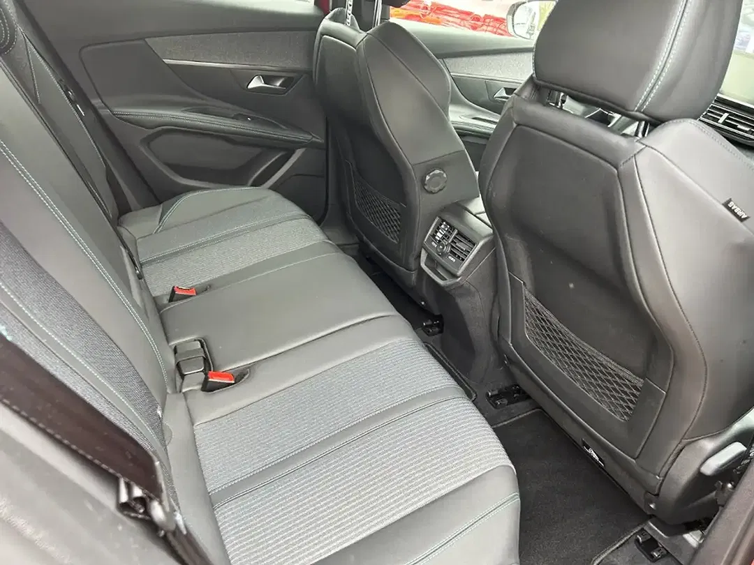 Peugeot 3008 - Thumbnail 13