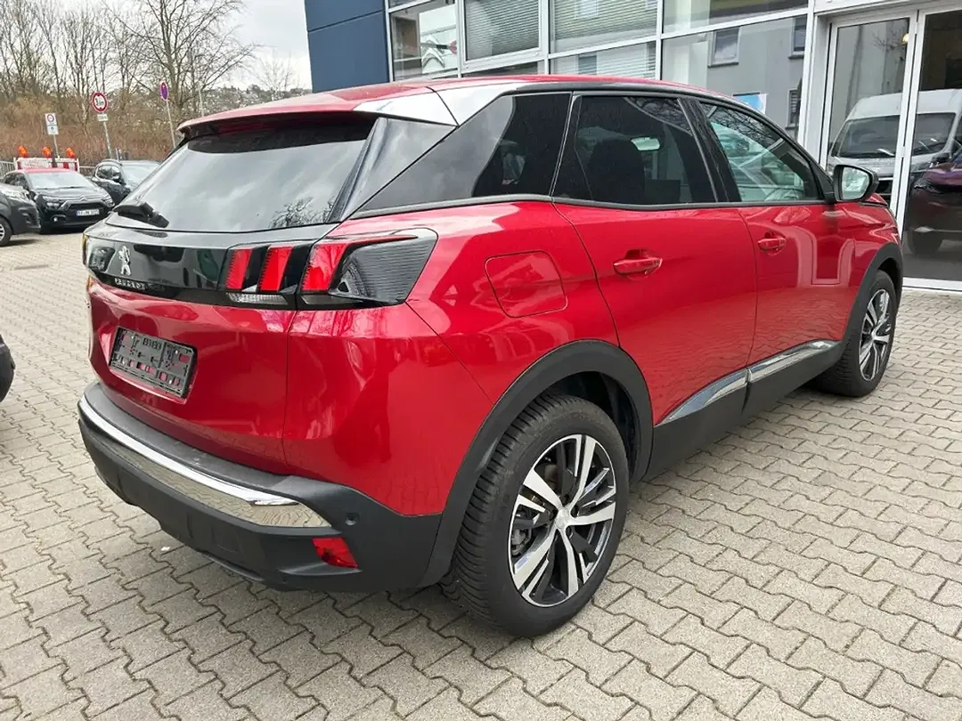 Peugeot 3008 - Thumbnail 5