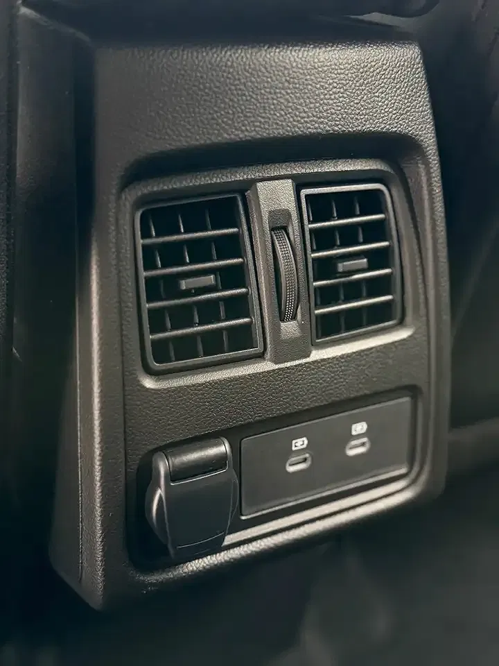 Mitsubishi ASX - Thumbnail 21
