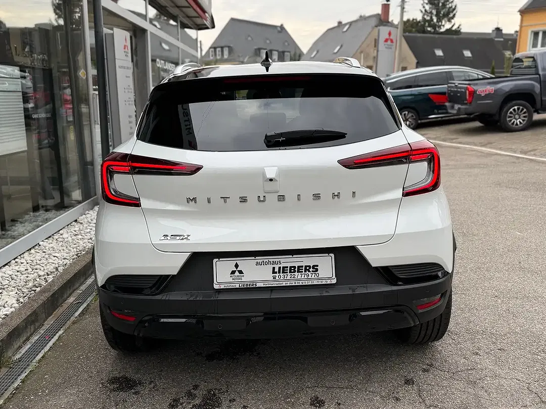 Mitsubishi ASX - Thumbnail 3