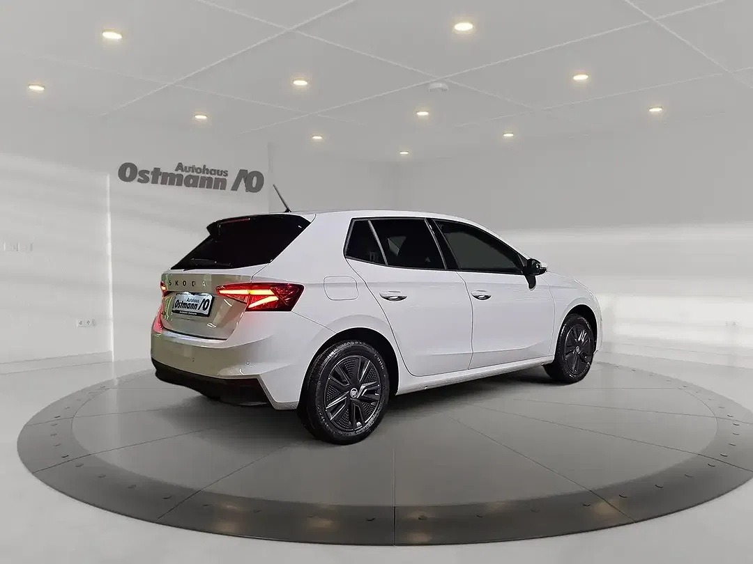Skoda Fabia - Thumbnail 4