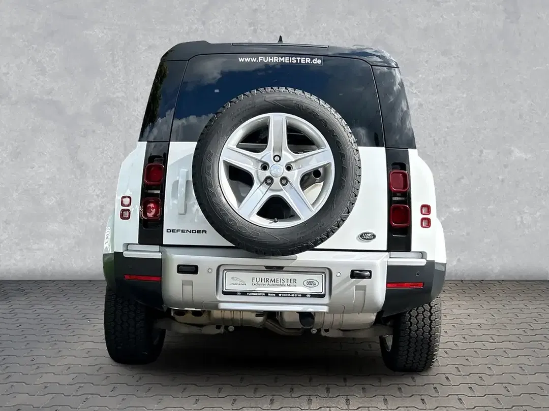 Land Rover Defender - Thumbnail 7