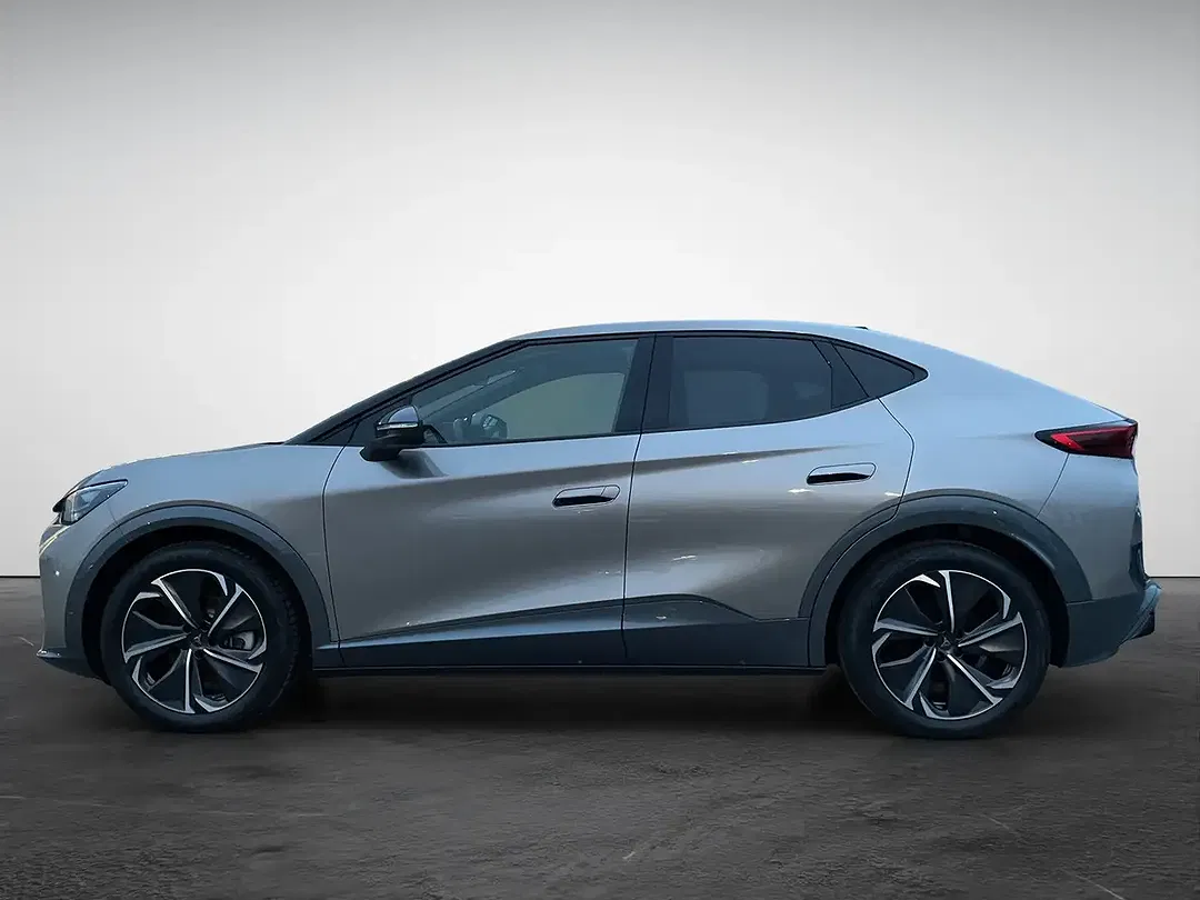 CUPRA Tavascan - Thumbnail 3